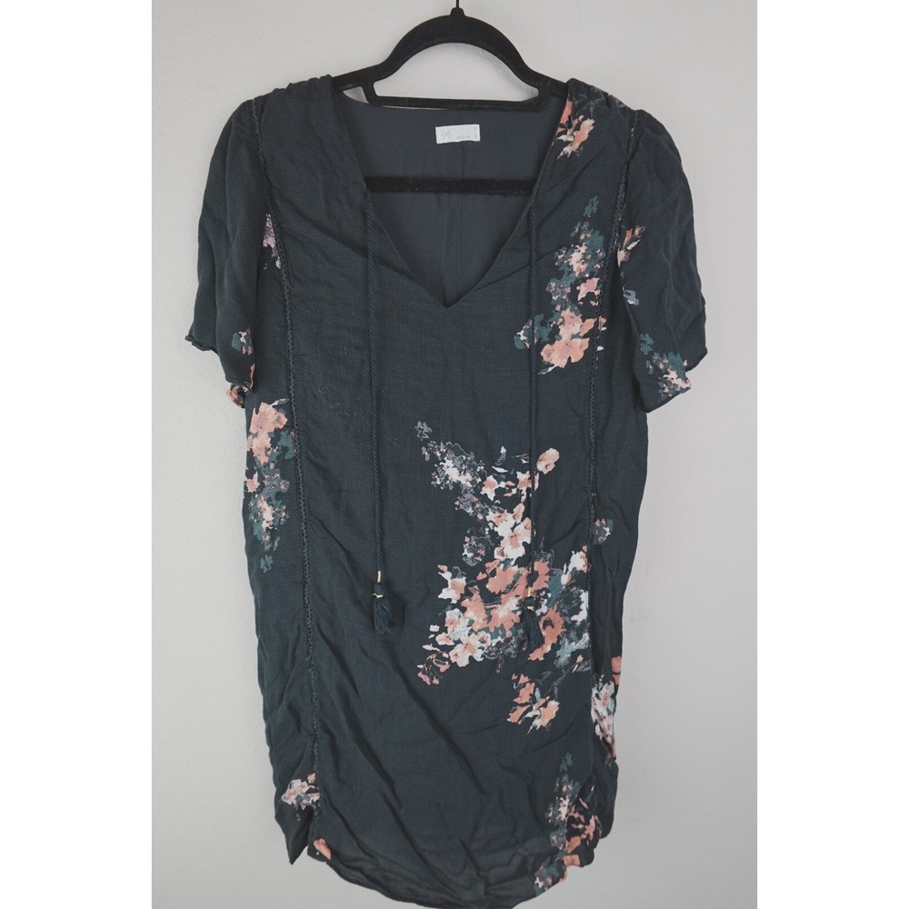 Gentle Fawn Mini Dress Sz Medium‎ Cinched Short Sleeves Floral Black Tassel